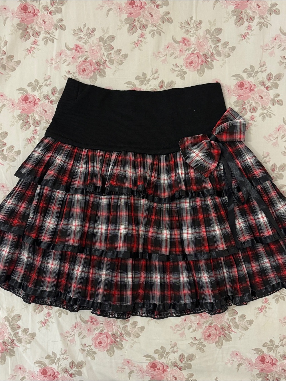 kawaii plaid ruffle mini skirt